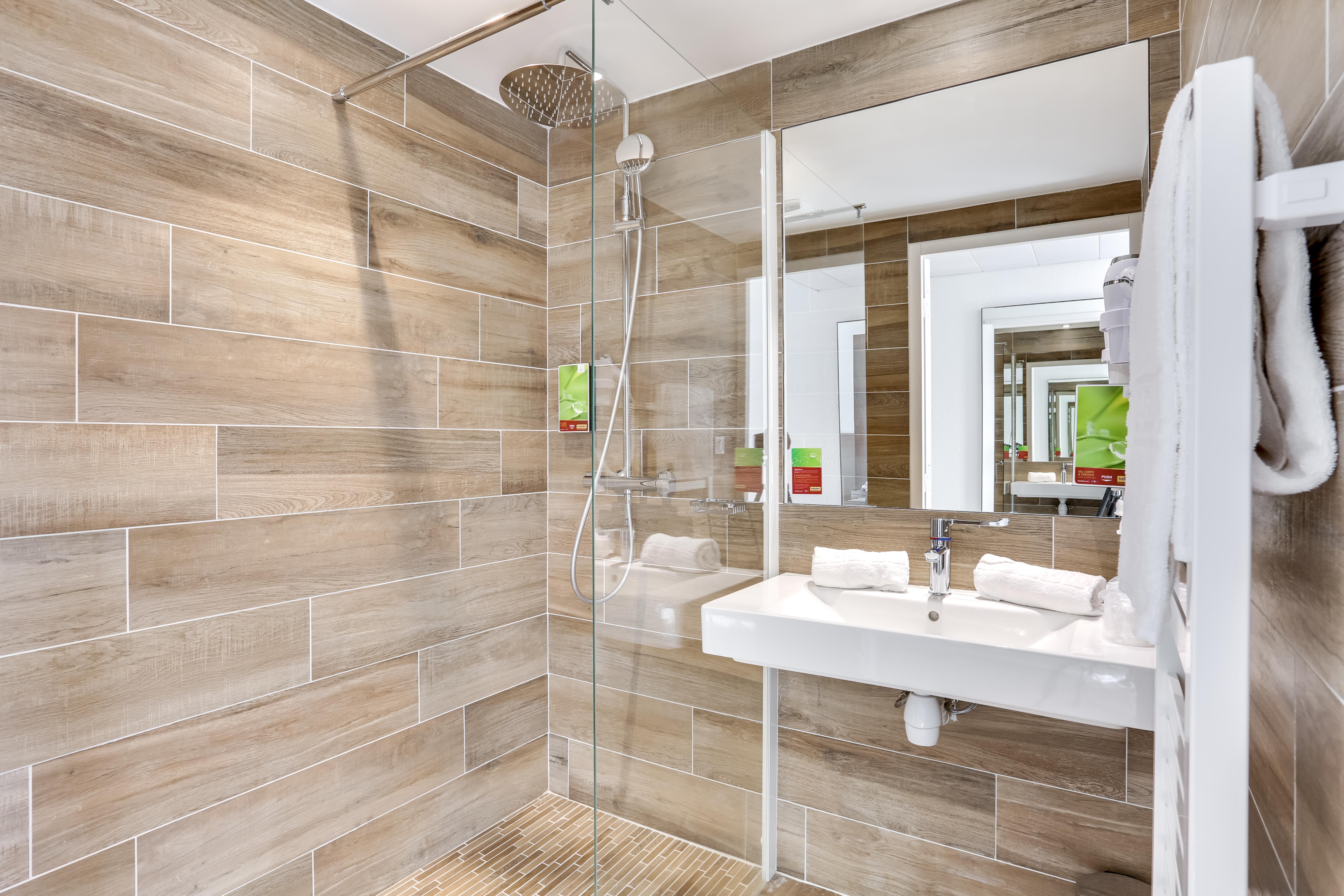 B&B Hotel Caen Memorial Saint-Contest Екстериор снимка