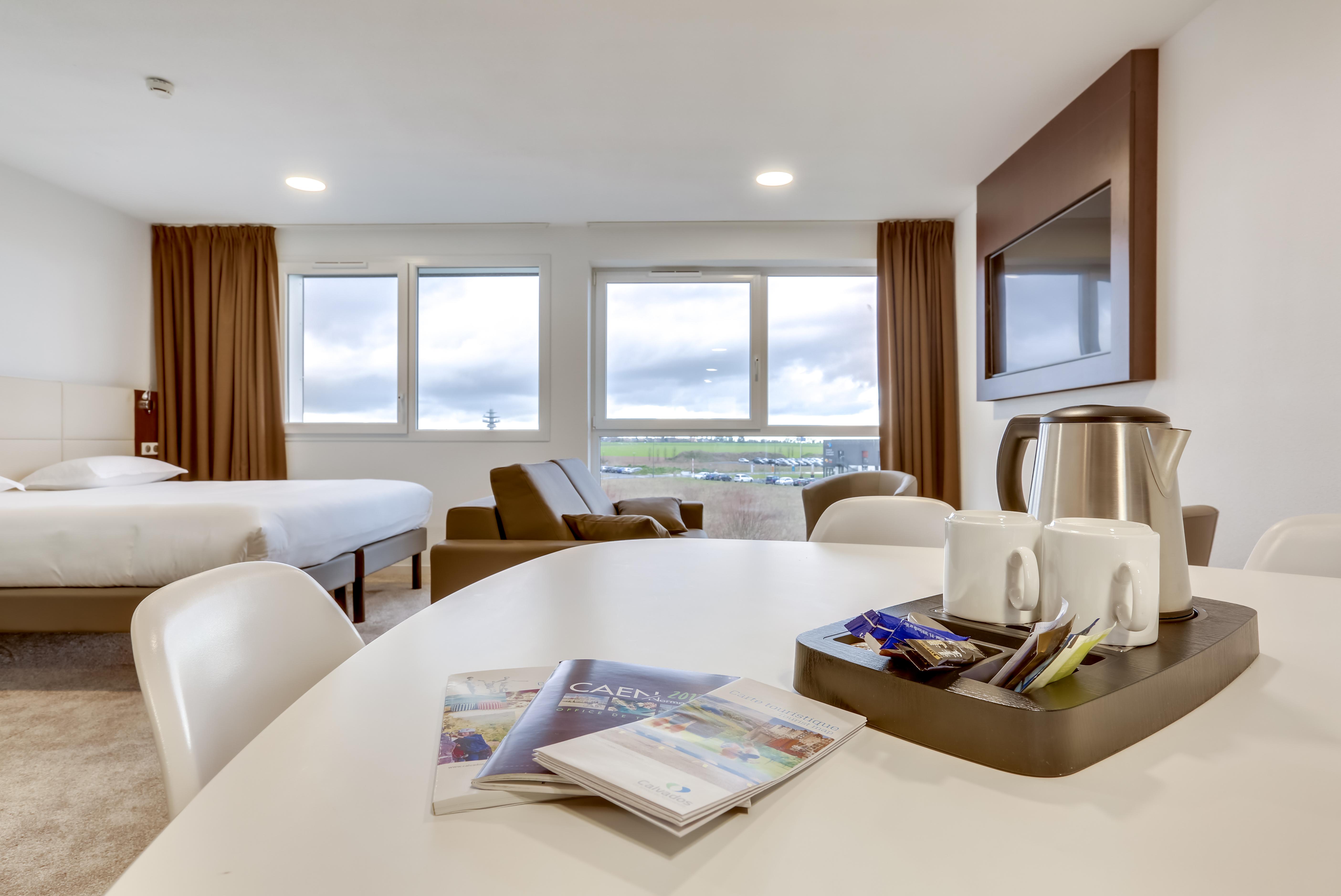 B&B Hotel Caen Memorial Saint-Contest Екстериор снимка