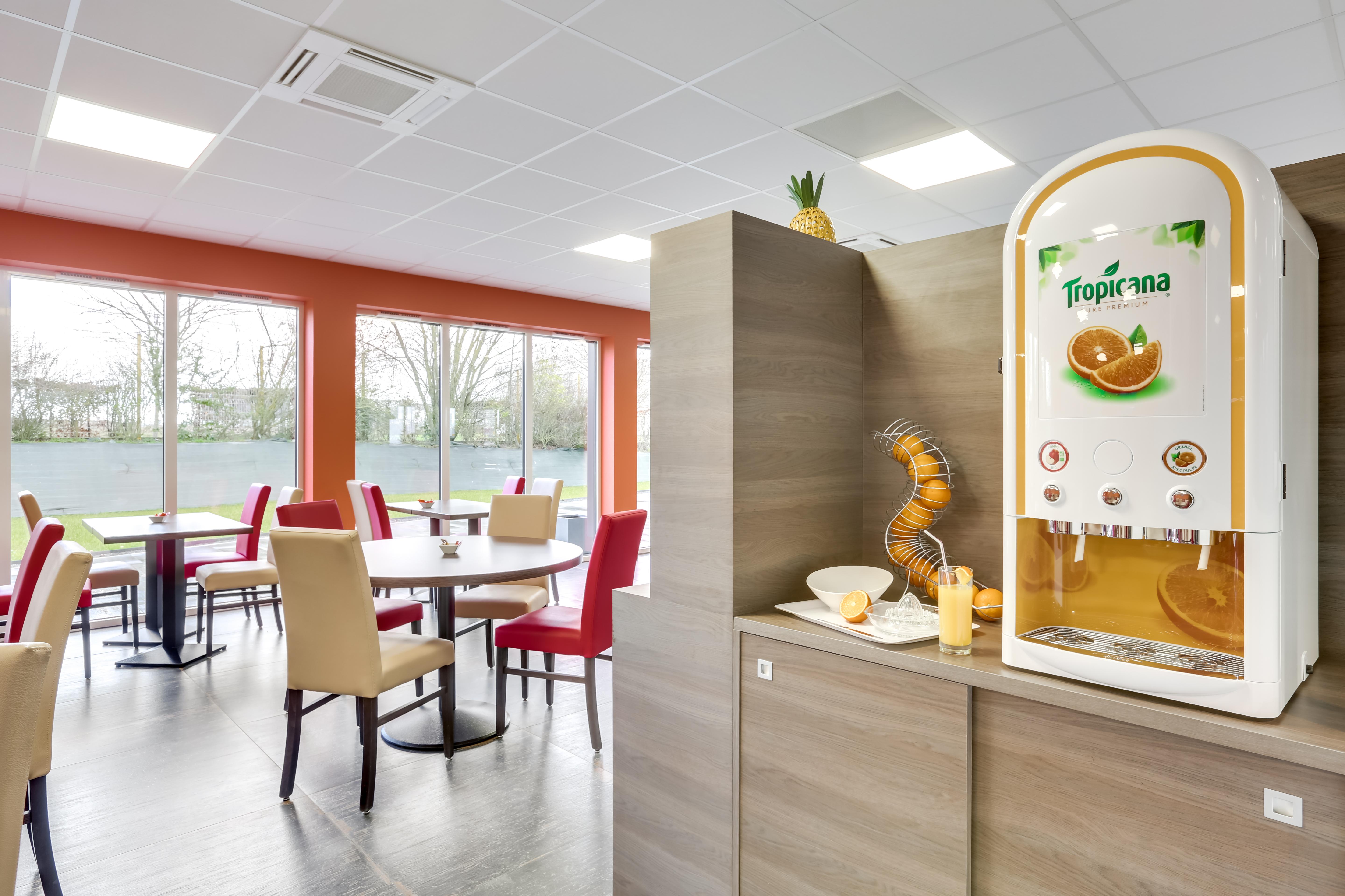 B&B Hotel Caen Memorial Saint-Contest Екстериор снимка
