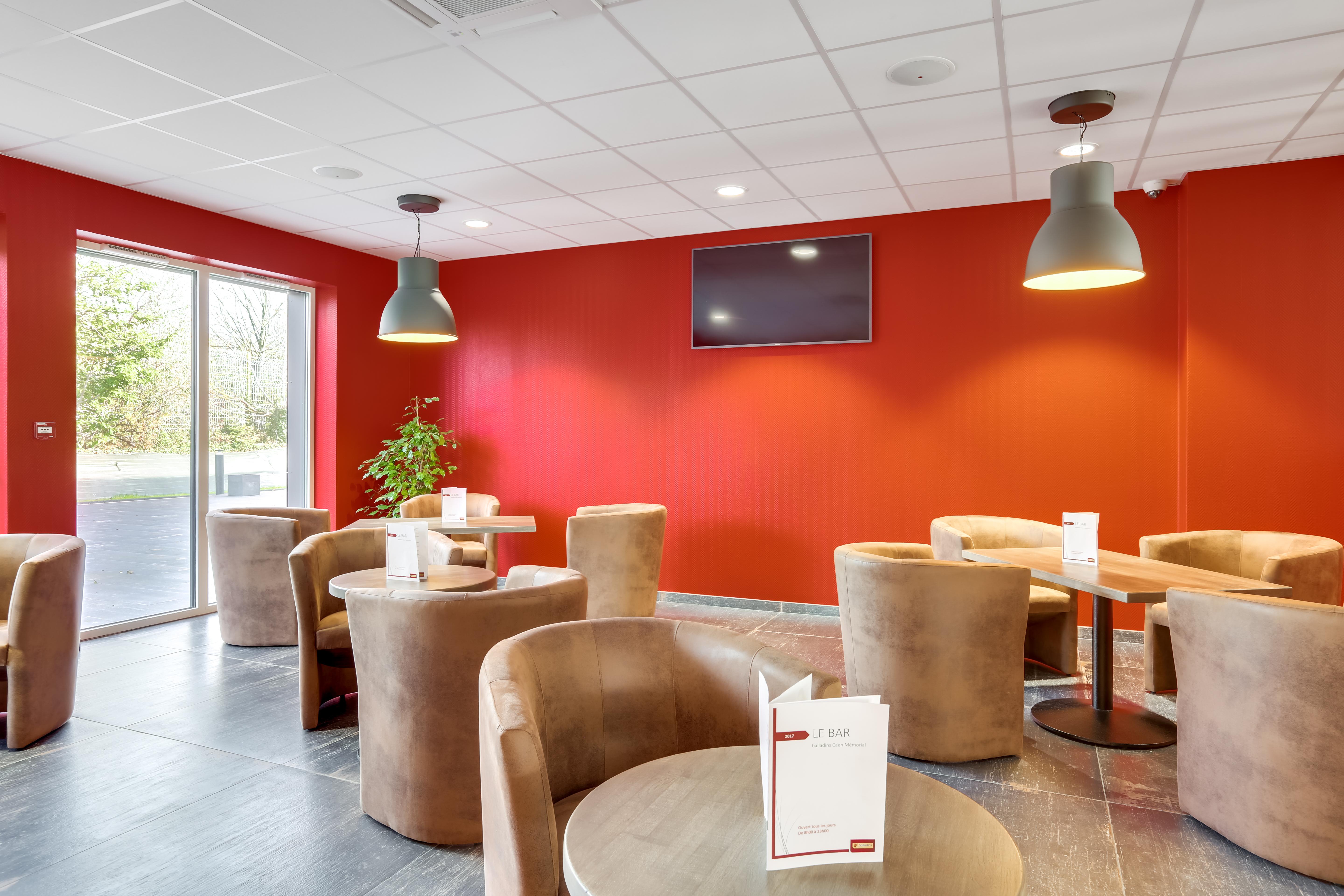 B&B Hotel Caen Memorial Saint-Contest Екстериор снимка