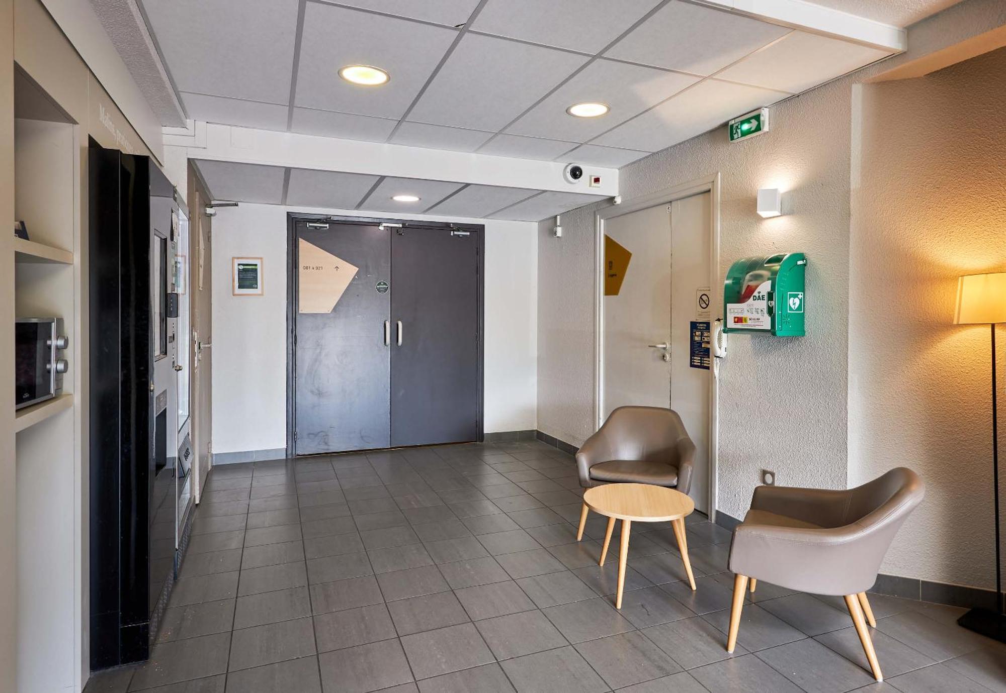 B&B Hotel Caen Memorial Saint-Contest Екстериор снимка