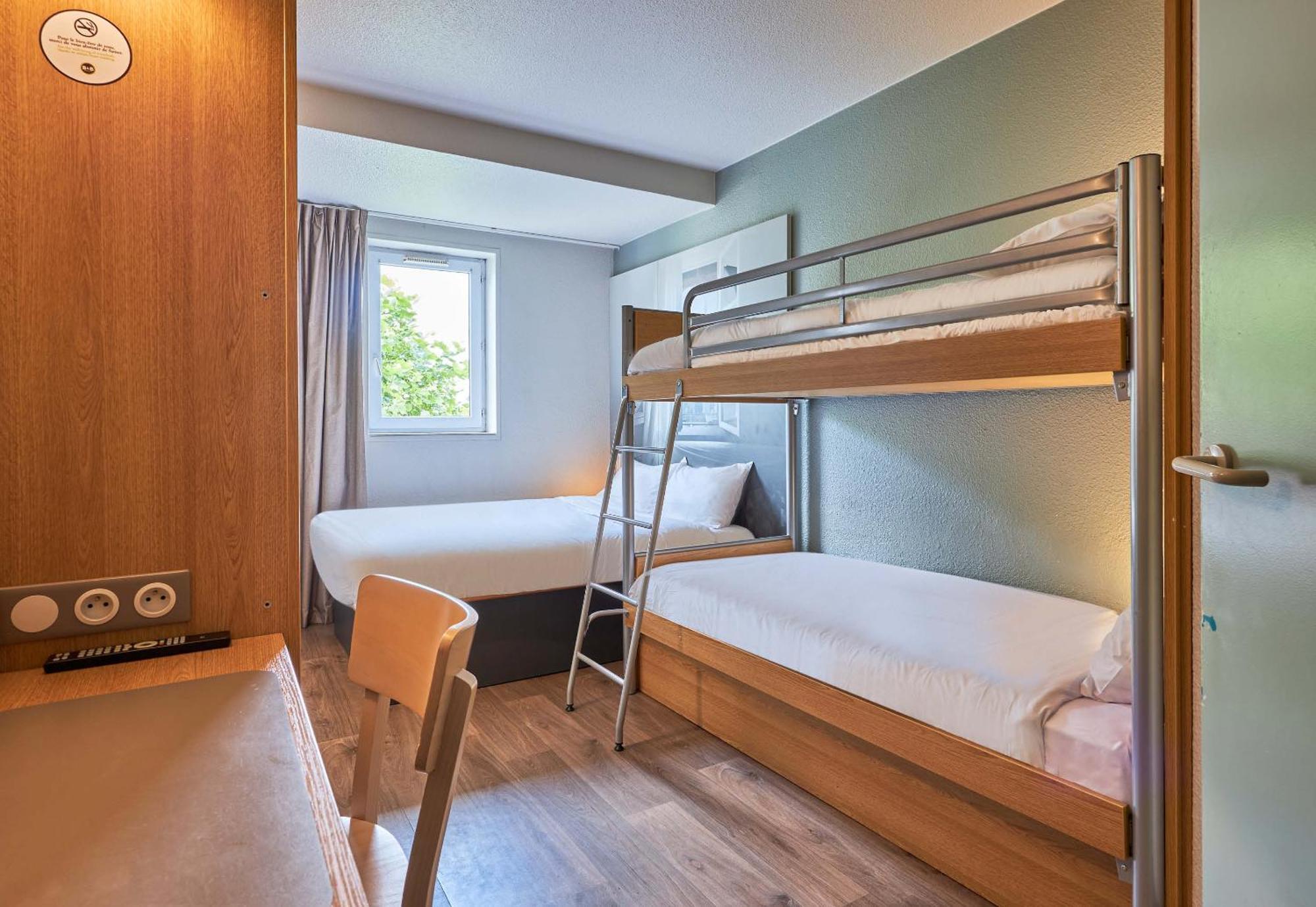 B&B Hotel Caen Memorial Saint-Contest Екстериор снимка