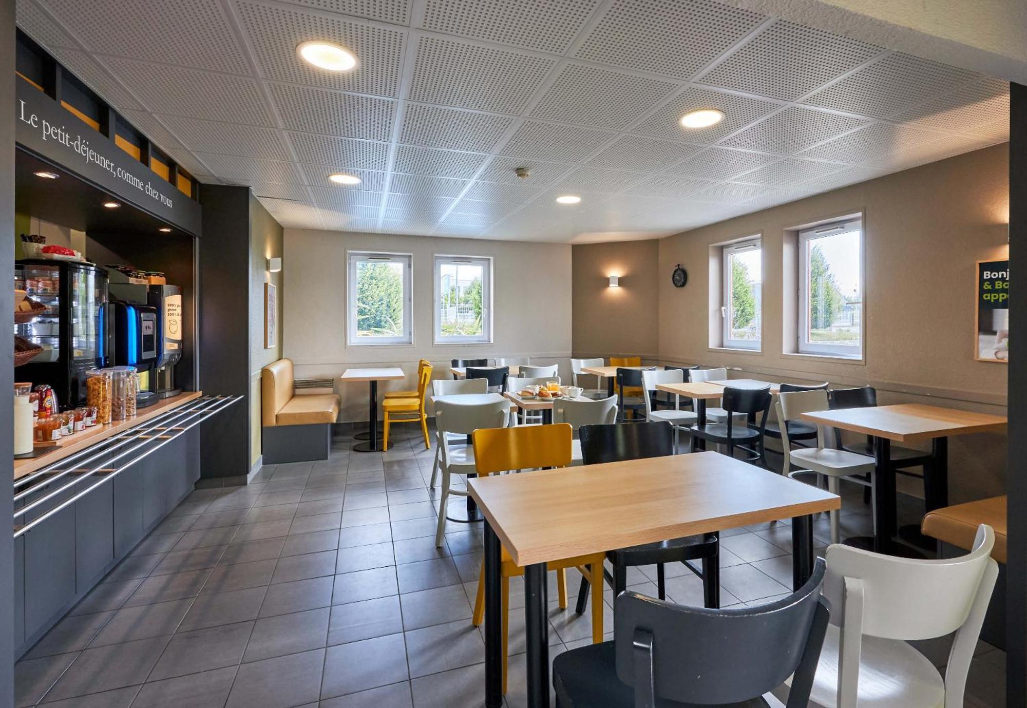 B&B Hotel Caen Memorial Saint-Contest Екстериор снимка